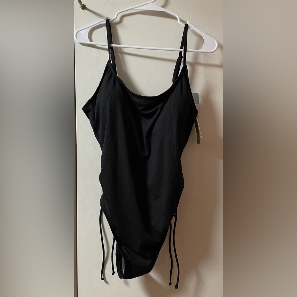 NWT Shade & Shore Black Swimsuit With Adjustable Leg Height